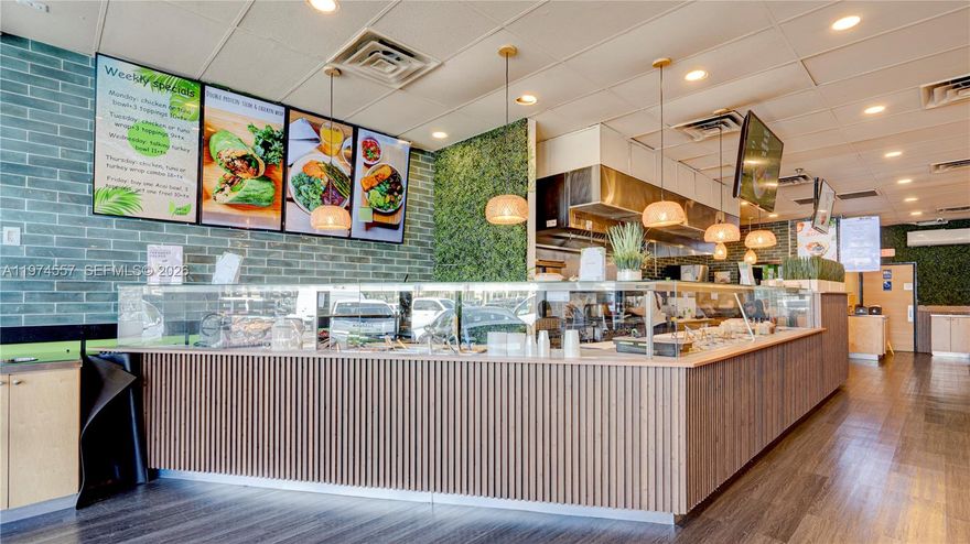 Restaurant for sale in Kendall, Florida, strategically located in a busy shopping center anchored by Publix, ensuring strong foot traffic and excellent visibility for the business. The space offers approximately 1,440 square feet, ideal for operating an efficient restaurant concept with a functional layout suitable for various types of cuisine.

Its prime location in one of Kendall’s most active residential and commercial areas makes it an outstanding opportunity for operators looking to establish or expand their presence in the market. The shopping center provides ample parking and consistent customer traffic driven by Publix and neighboring businesses, supporting long-term growth and brand positioning.

An excellent opportunity for investors or owner-operators seeking a well-located restaurant with strong exposure and significant growth potential.