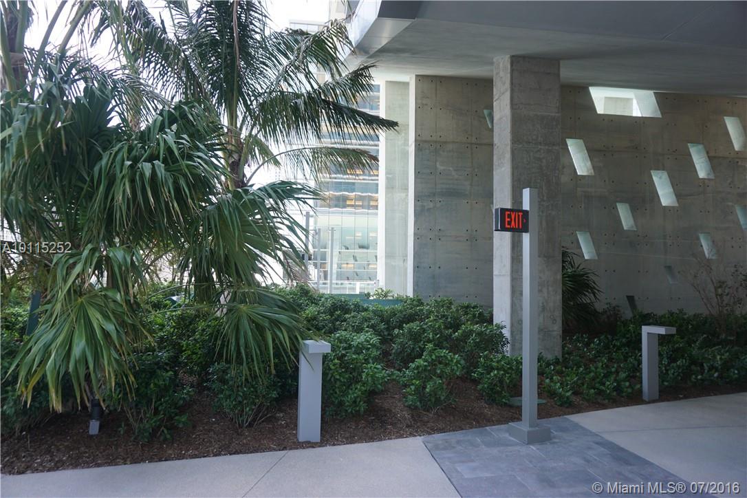 REACH AT BRICKELL CITY - Residential Lease