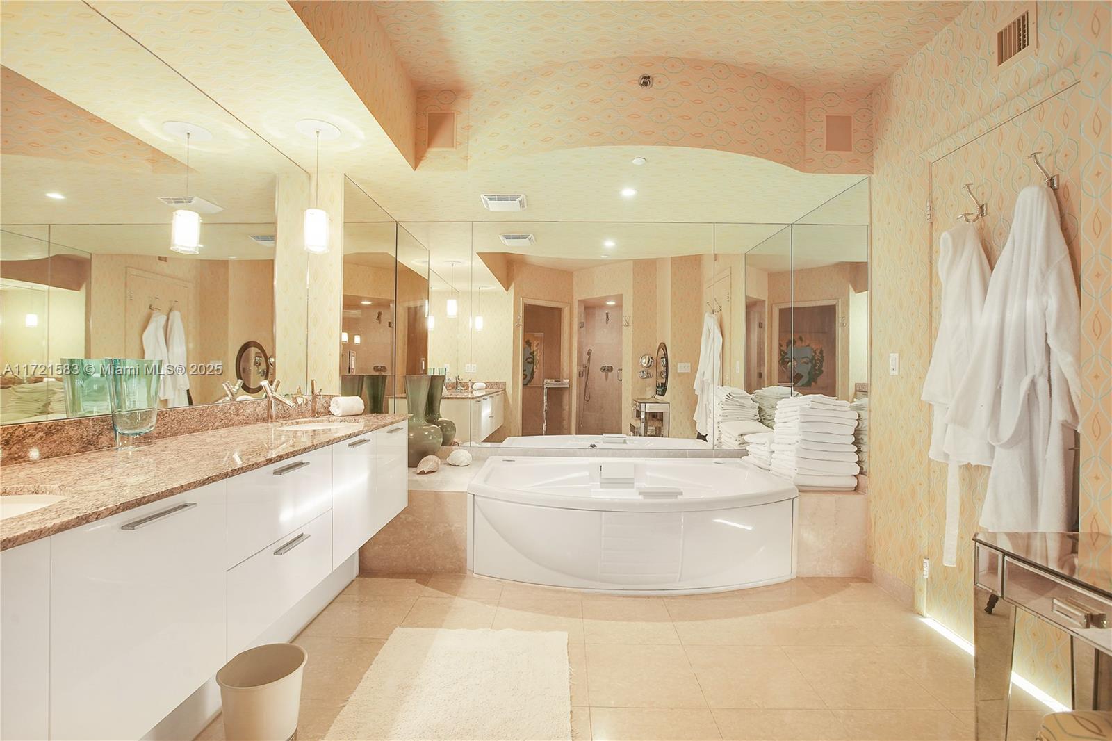 MURANO GRANDE AT PORTOFIN - Residential