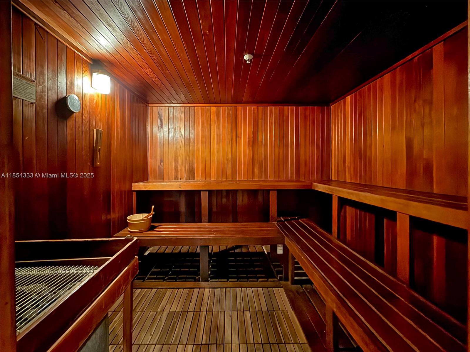 THREE TEQUESTA POINT COND - Residential Lease