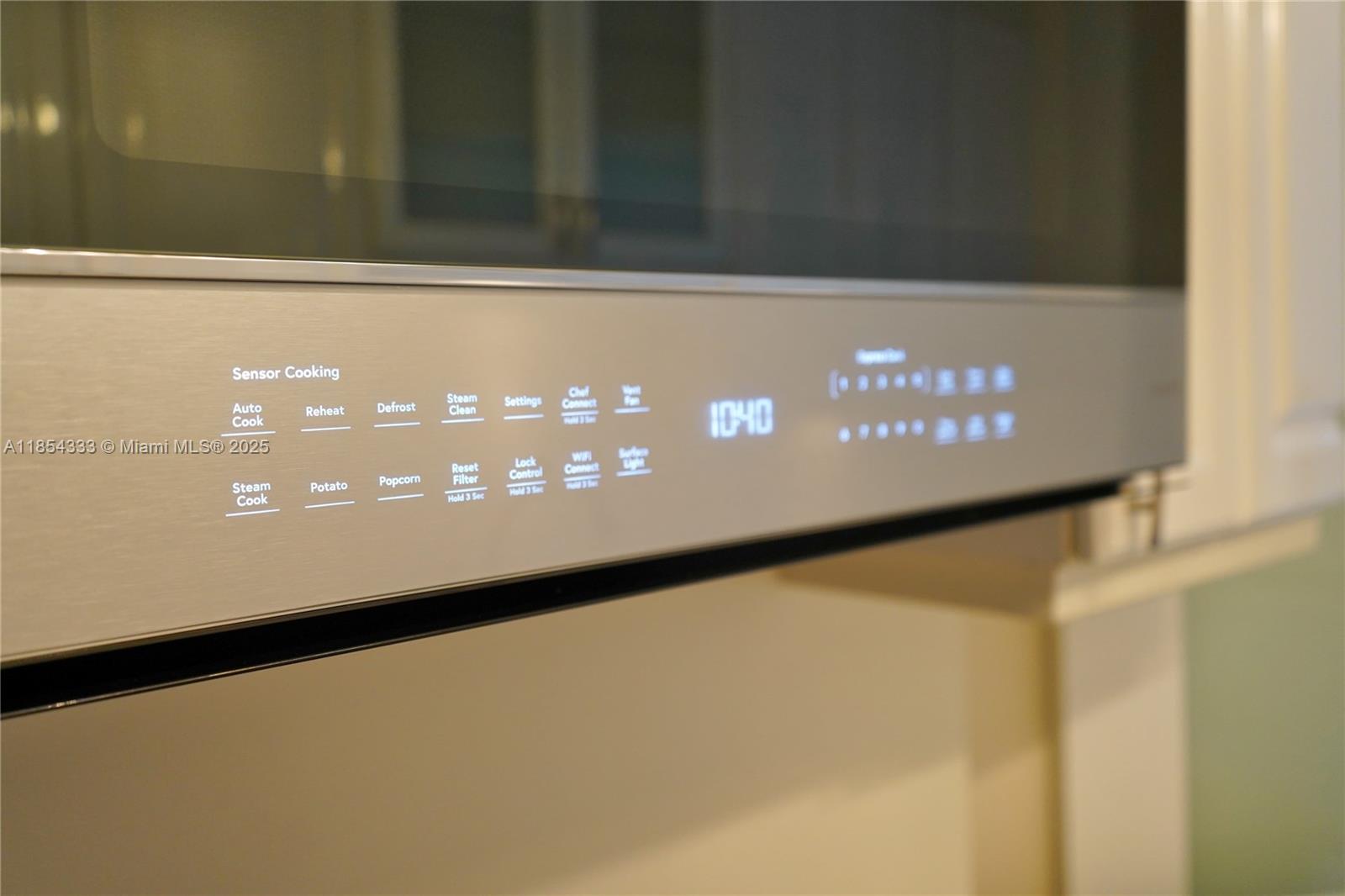 THREE TEQUESTA POINT COND - Residential Lease