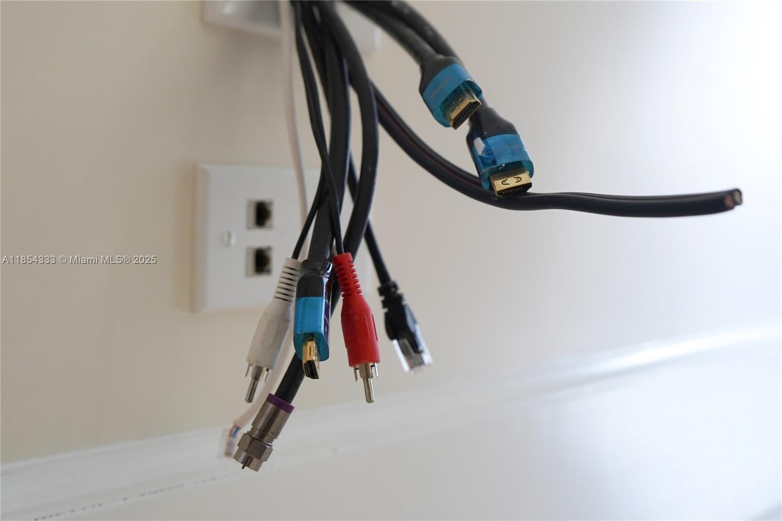 THREE TEQUESTA POINT COND - Residential Lease