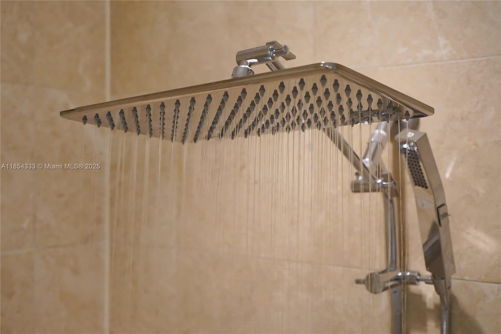 THREE TEQUESTA POINT COND - Residential Lease