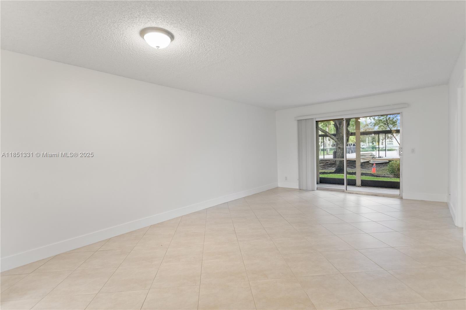 CAMBRIDGE AT CENTURY VILL - Residential