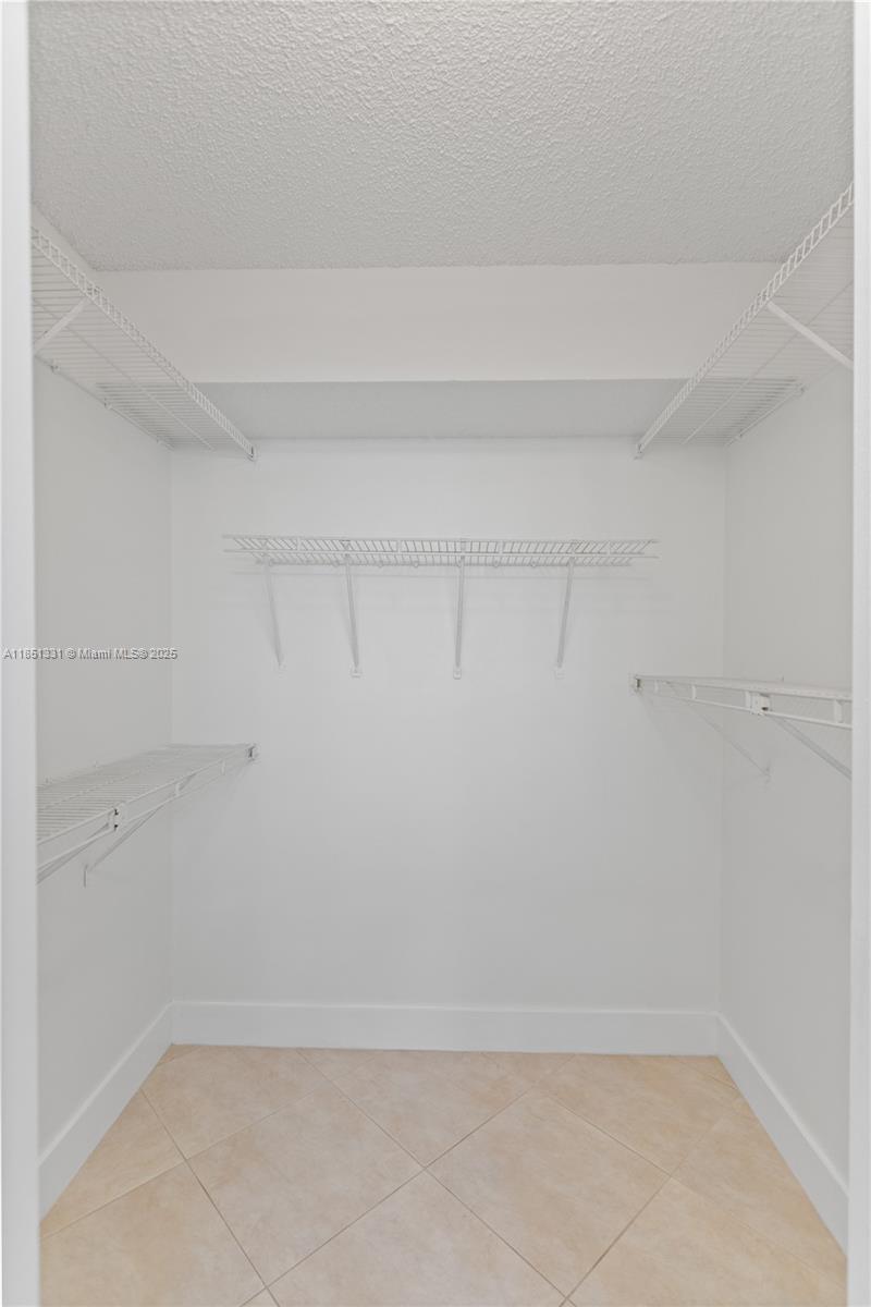 CAMBRIDGE AT CENTURY VILL - Residential