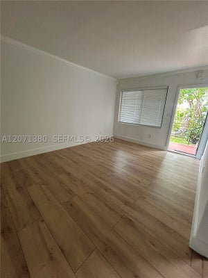 505 NE 82ND ST APT 5, MIAMI, FL 33138 - Image da3a215ea2f4de5c29f4d9ebed22bd04/495616628