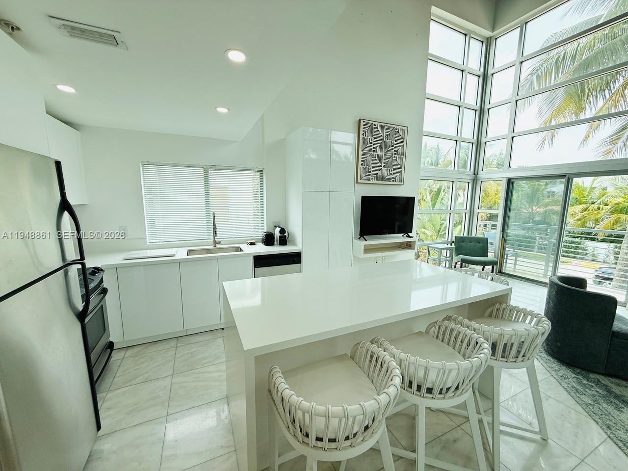 VILAMUR CONDO - Residential