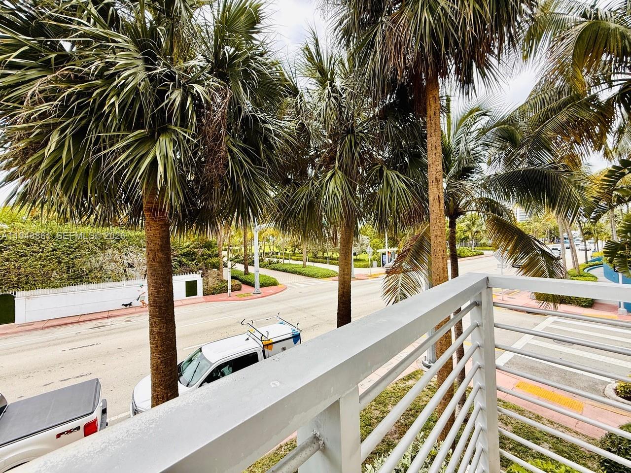 VILAMUR CONDO - Residential