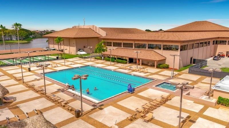 CAMBRIDGE AT CENTURY VILL - Residential Lease