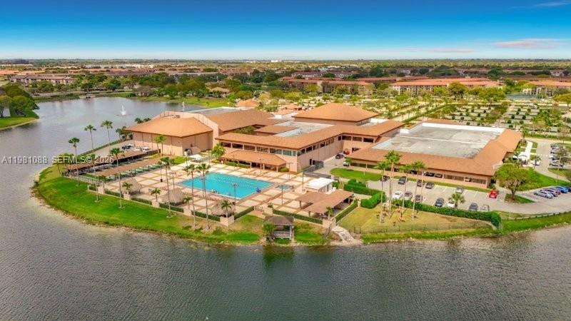 CAMBRIDGE AT CENTURY VILL - Residential Lease