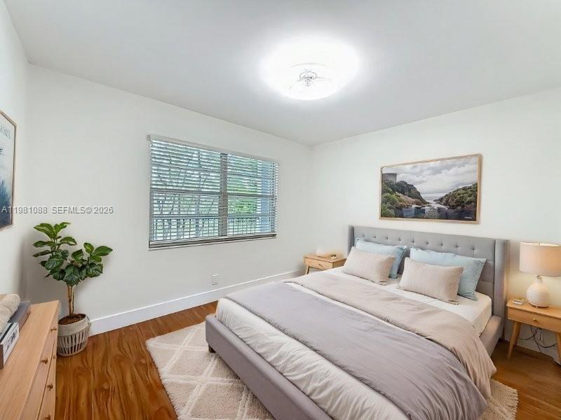 CAMBRIDGE AT CENTURY VILL - Residential Lease