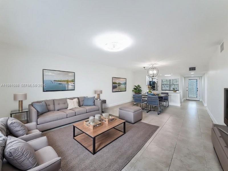 CAMBRIDGE AT CENTURY VILL - Residential Lease