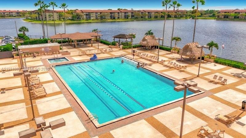 CAMBRIDGE AT CENTURY VILL - Residential Lease