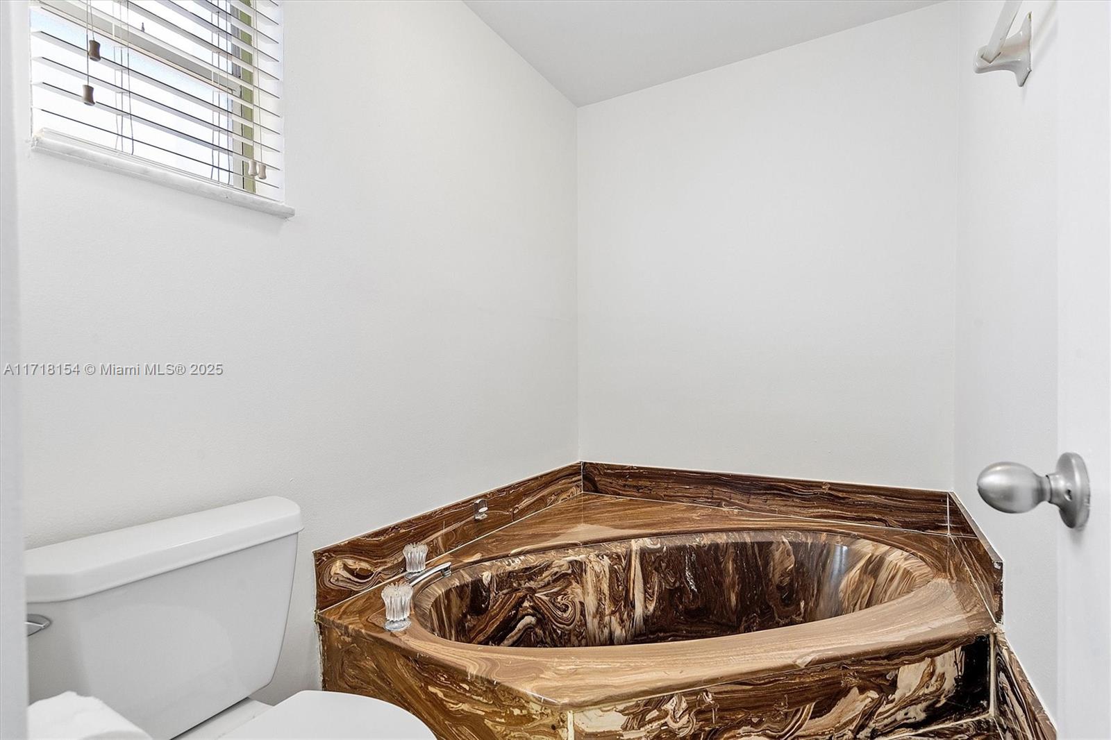 WESTLAND-EDEN CONDO I - Residential