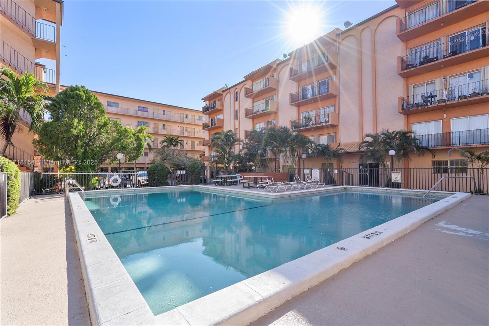 WESTLAND-EDEN CONDO I - Residential