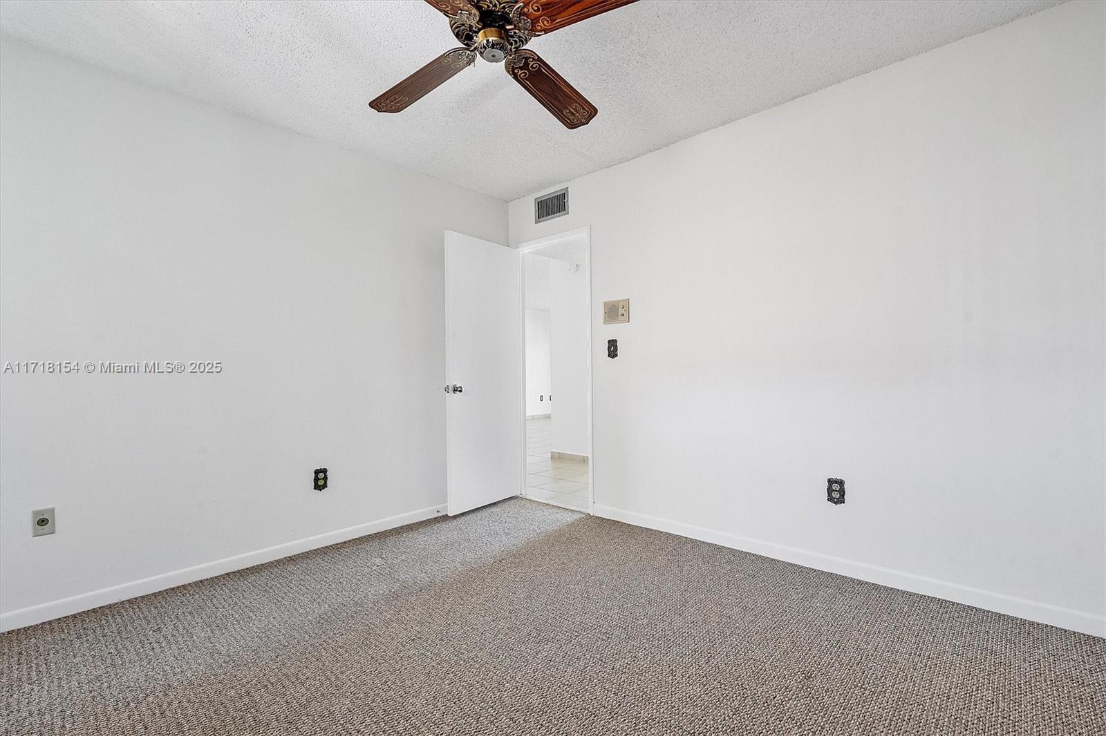 WESTLAND-EDEN CONDO I - Residential