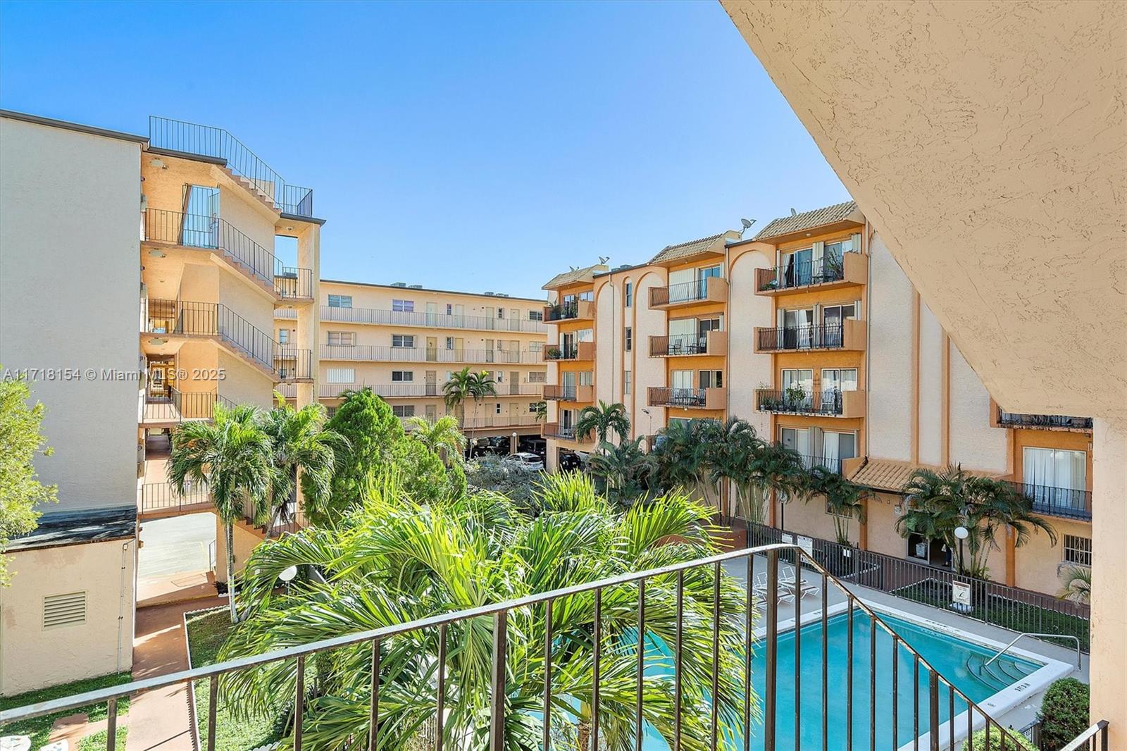 WESTLAND-EDEN CONDO I - Residential