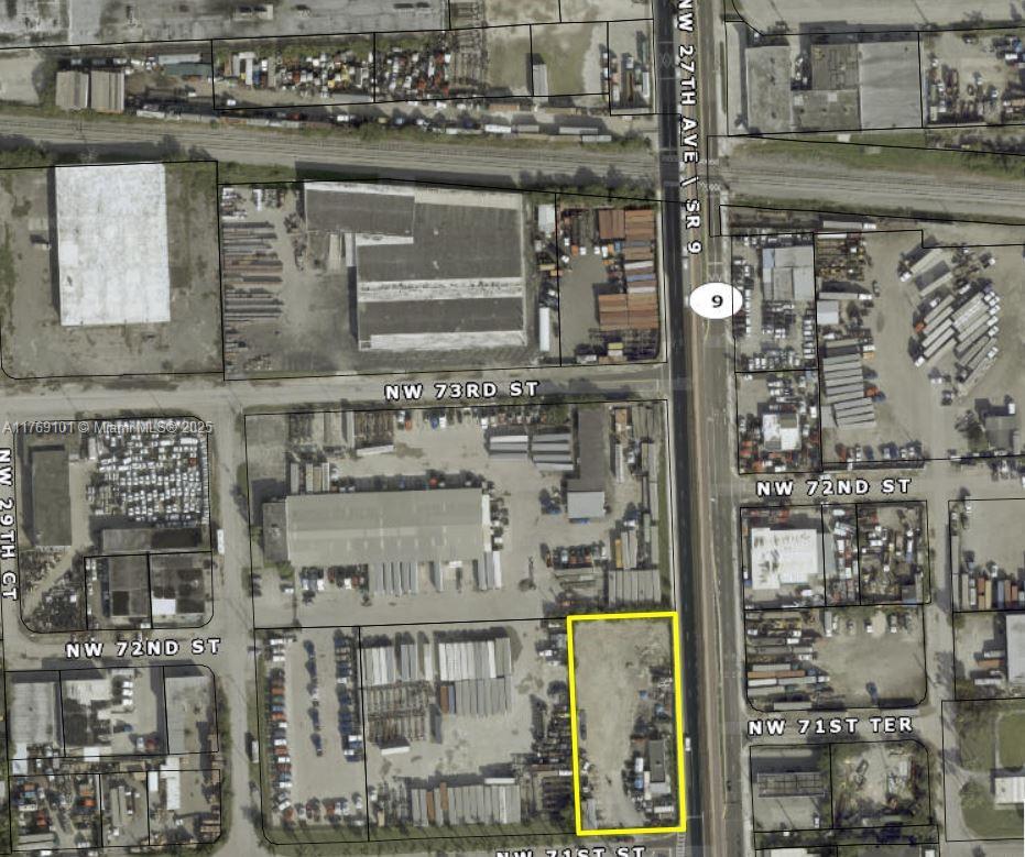 Almost 1 Acre with 300 feet of highly desirable 27th Avenue frontage in the Miami-Hialeah submarket. 1,681 sq. ft. of building. Close to Seaport & Airport. BU3 Industrial (7062) Zoning with Auto /Marine Land Use.