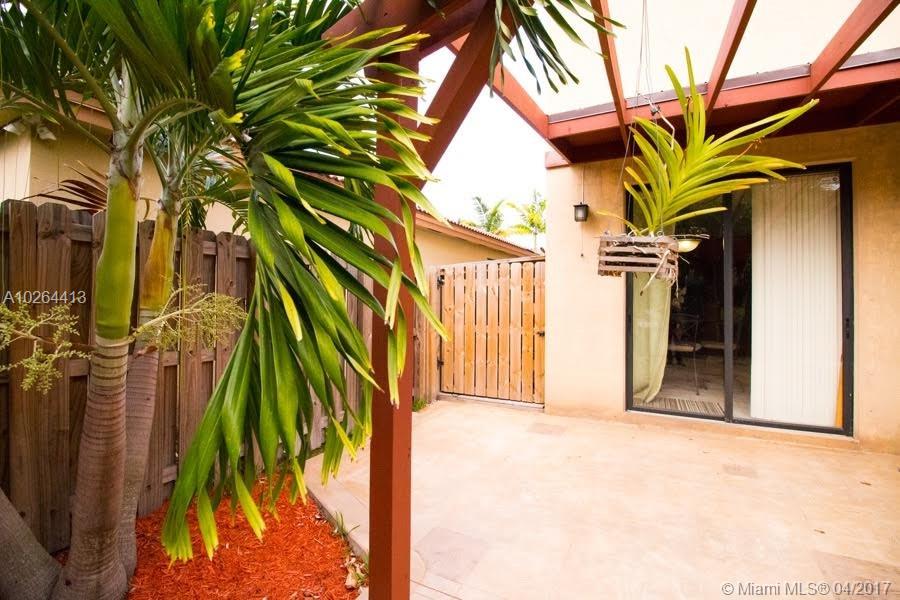 SILVER PALM EAST SEC FOUR - Residential