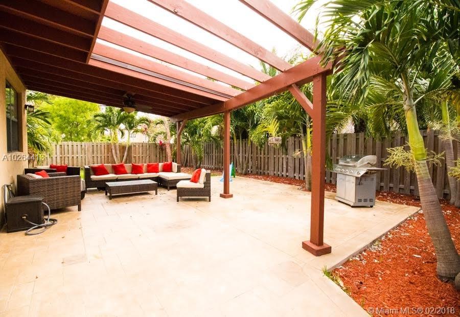 SILVER PALM EAST SEC FOUR - Residential
