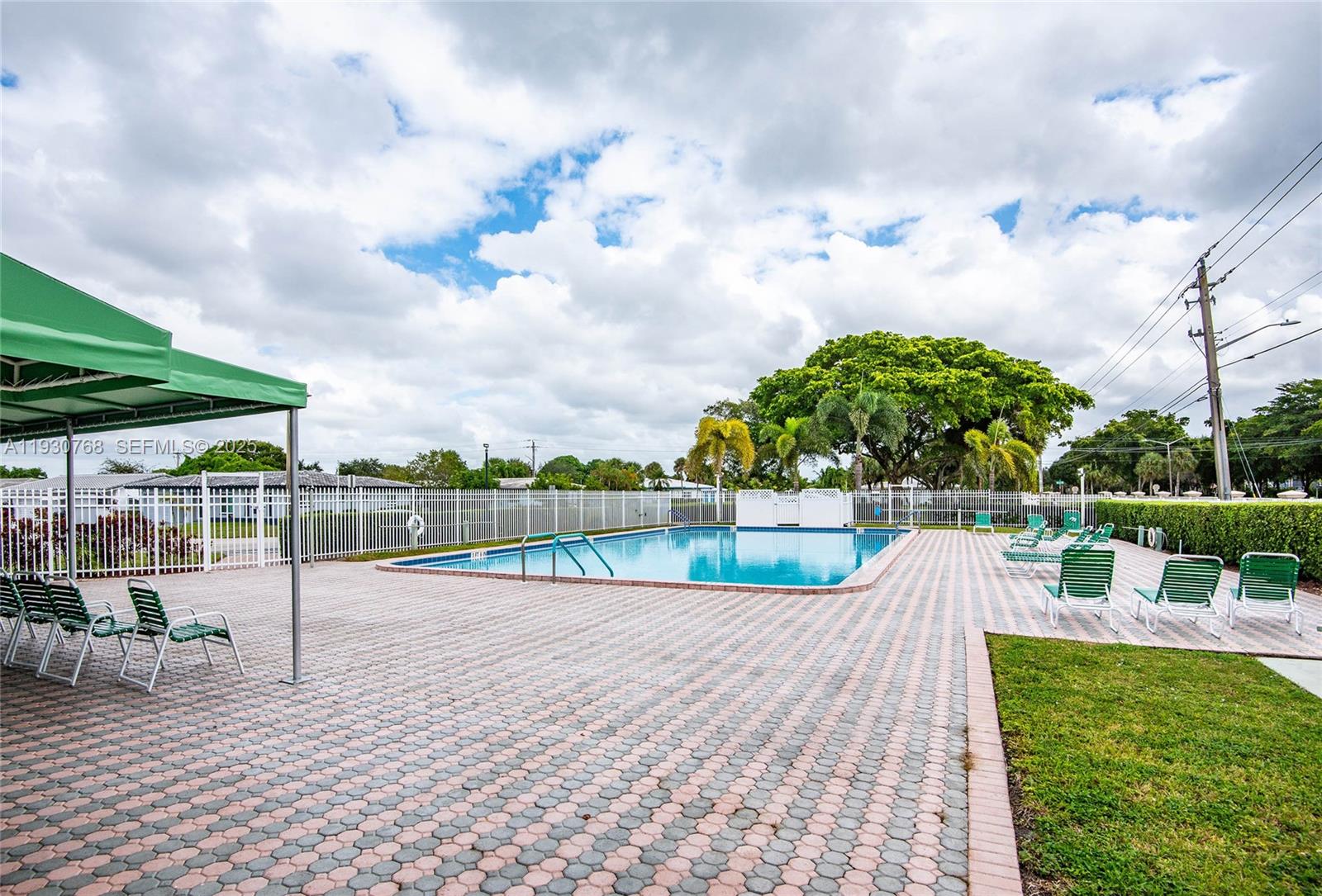 MAINLANDS OF TAMARAC LAKE - Residential