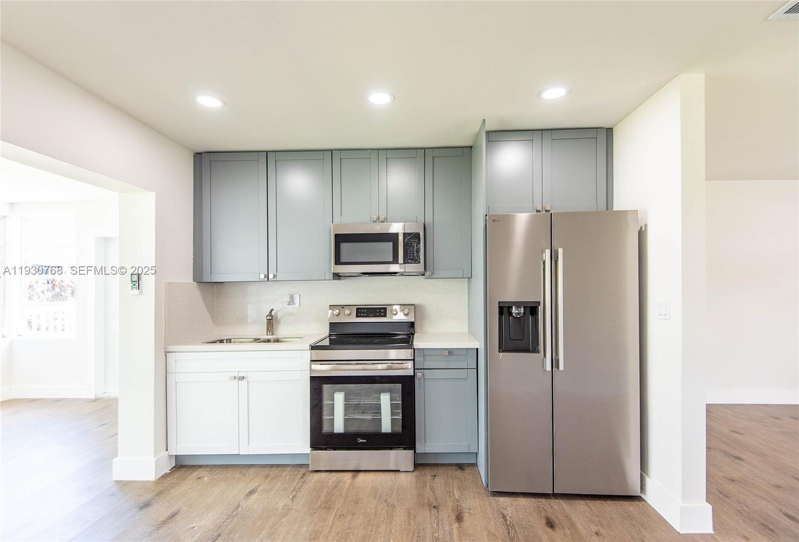 MAINLANDS OF TAMARAC LAKE - Residential