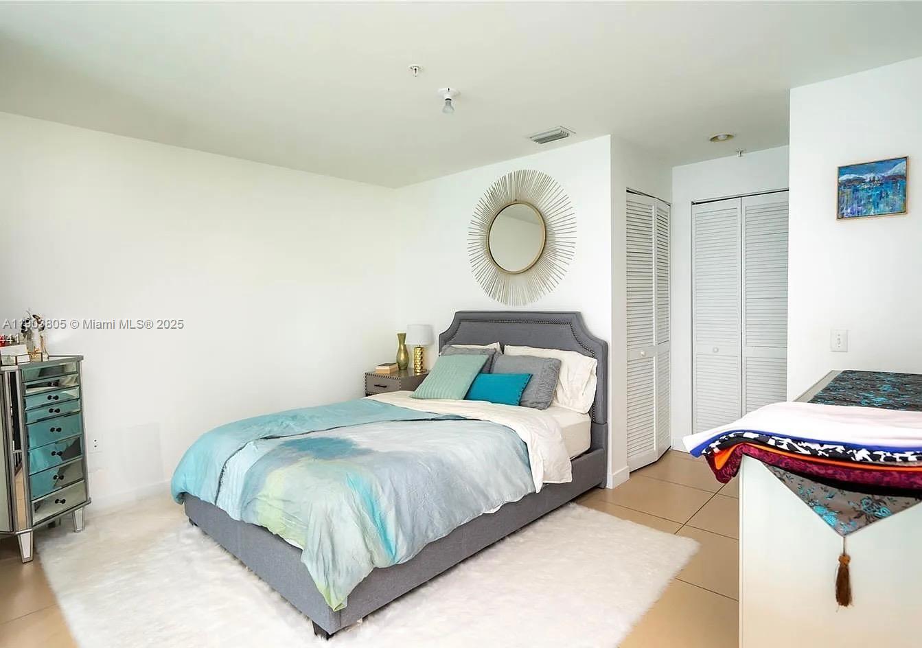 300 S Biscayne Blvd L-1208