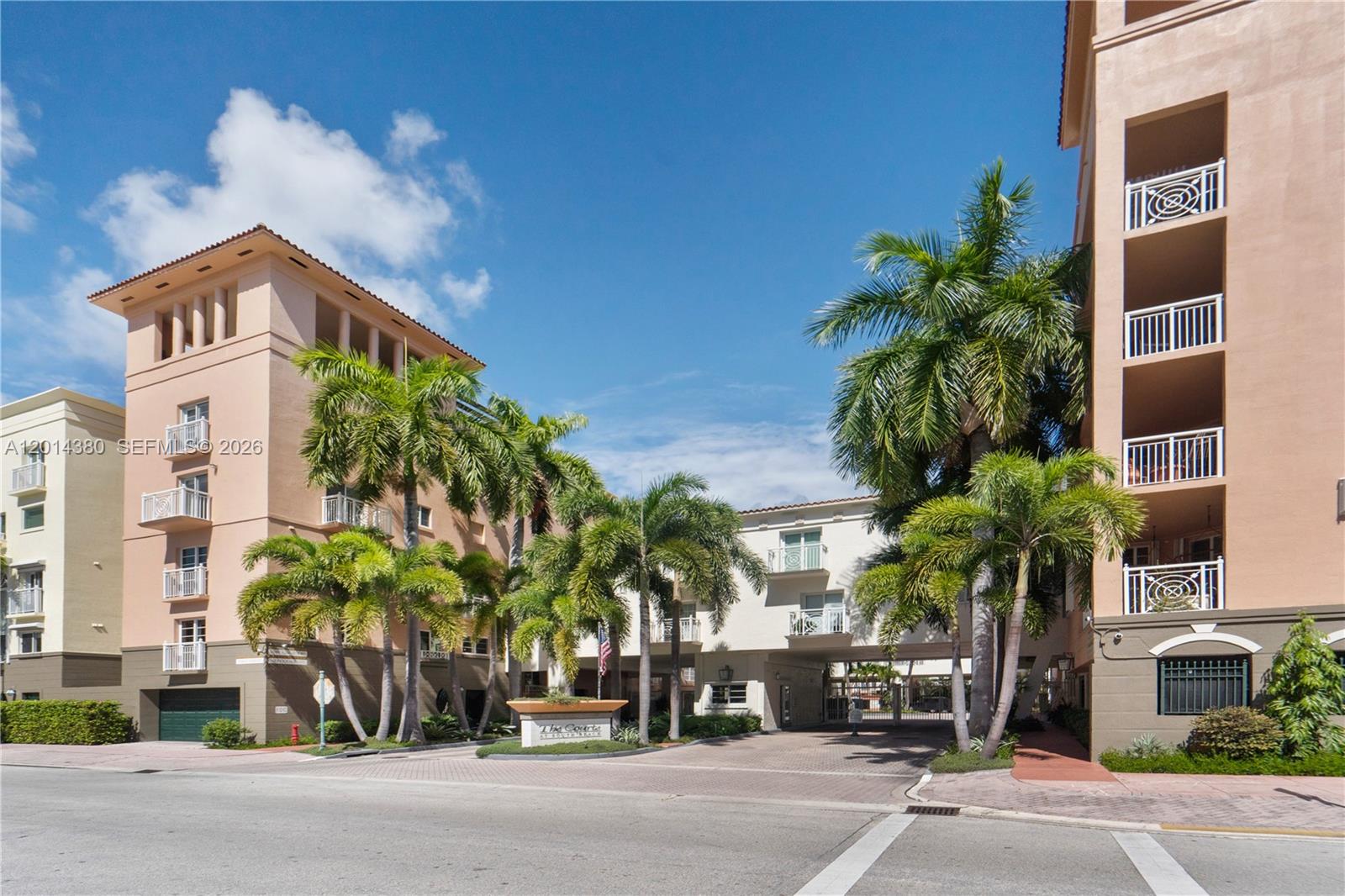 THE COURTS AT SOUTH BEACH - Residential Lease