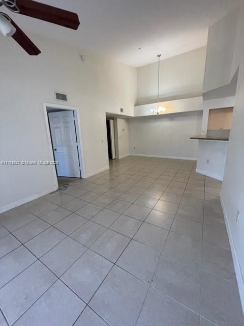 EMERALD ISLE AT LAGUNA LA - Residential Lease