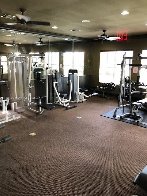 EMERALD ISLE AT LAGUNA LA - Residential Lease
