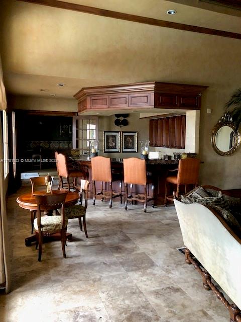 EMERALD ISLE AT LAGUNA LA - Residential Lease