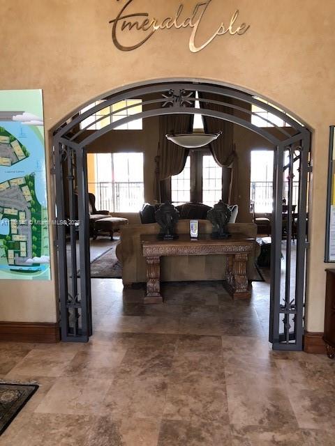 EMERALD ISLE AT LAGUNA LA - Residential Lease