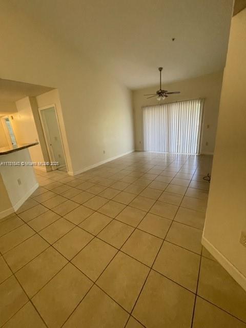 EMERALD ISLE AT LAGUNA LA - Residential Lease