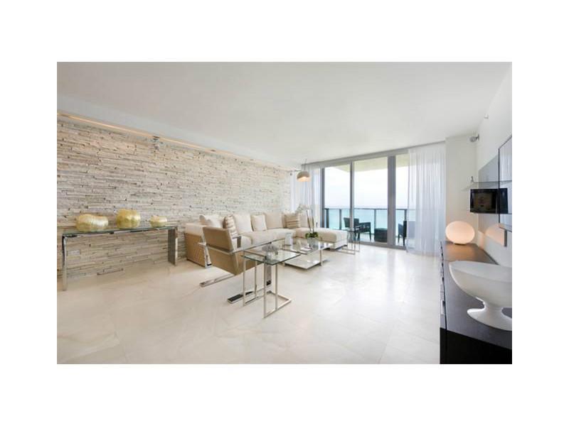 MOST BEAUTIFUL 3/2.5 DIRECT OCEAN RESIDENCE AT IL VILLAGGIO. REMODELED BY SOJO AND DECOR BY TUI. ENJOY WATCHING SUNRISE OR SUNSET FROM ANY OF YOUR 3 BALCONIES AT THIS SPECTACULAR FLOW THRU APARTMENT WITH THE FINEST OF EVERYTHING: LIMESTONE FLOORS, TOP OF  THE LINE KITCHEN AND BATHROOMS. IT WILL TAKE YOUR BREATH AWAY. IL VILLAGGIO IS 5 STAR LUXURY CONDO DELIVERING PERSONALIZED SERVICES LIKE NO OTHER. IL VILLAGGIO IS NOT JUST A PLACE TO LIVE; IT IS A WAY OF LIFE...THE FINEST!
