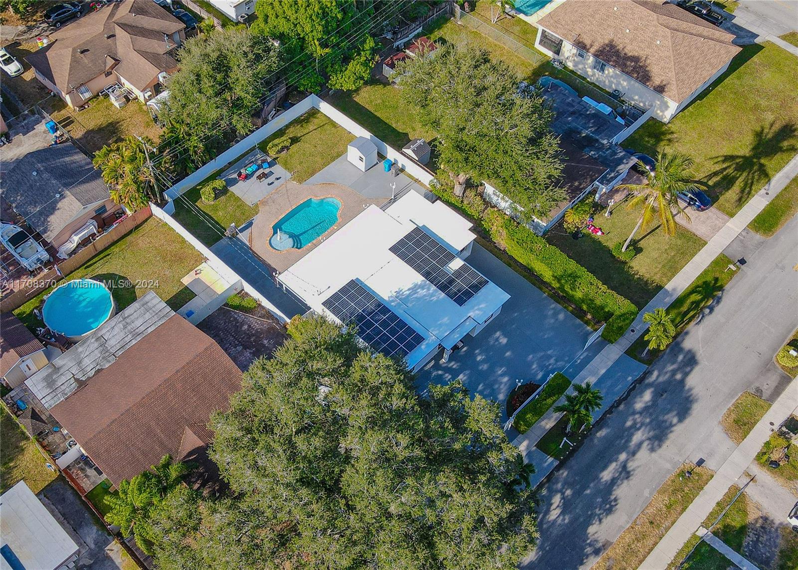 MIAMI GARDENS ESTATES SEC - Residential