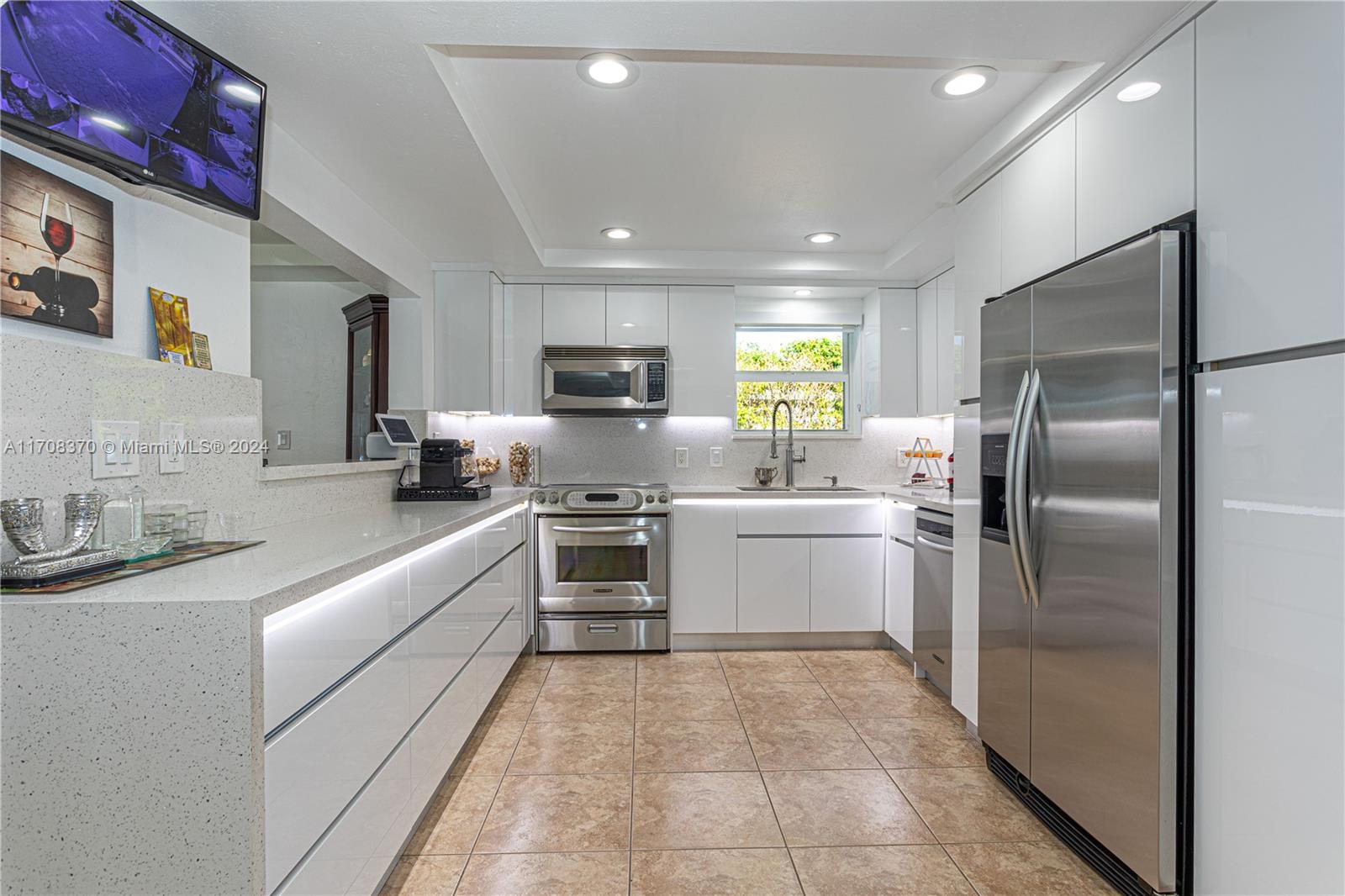 MIAMI GARDENS ESTATES SEC - Residential