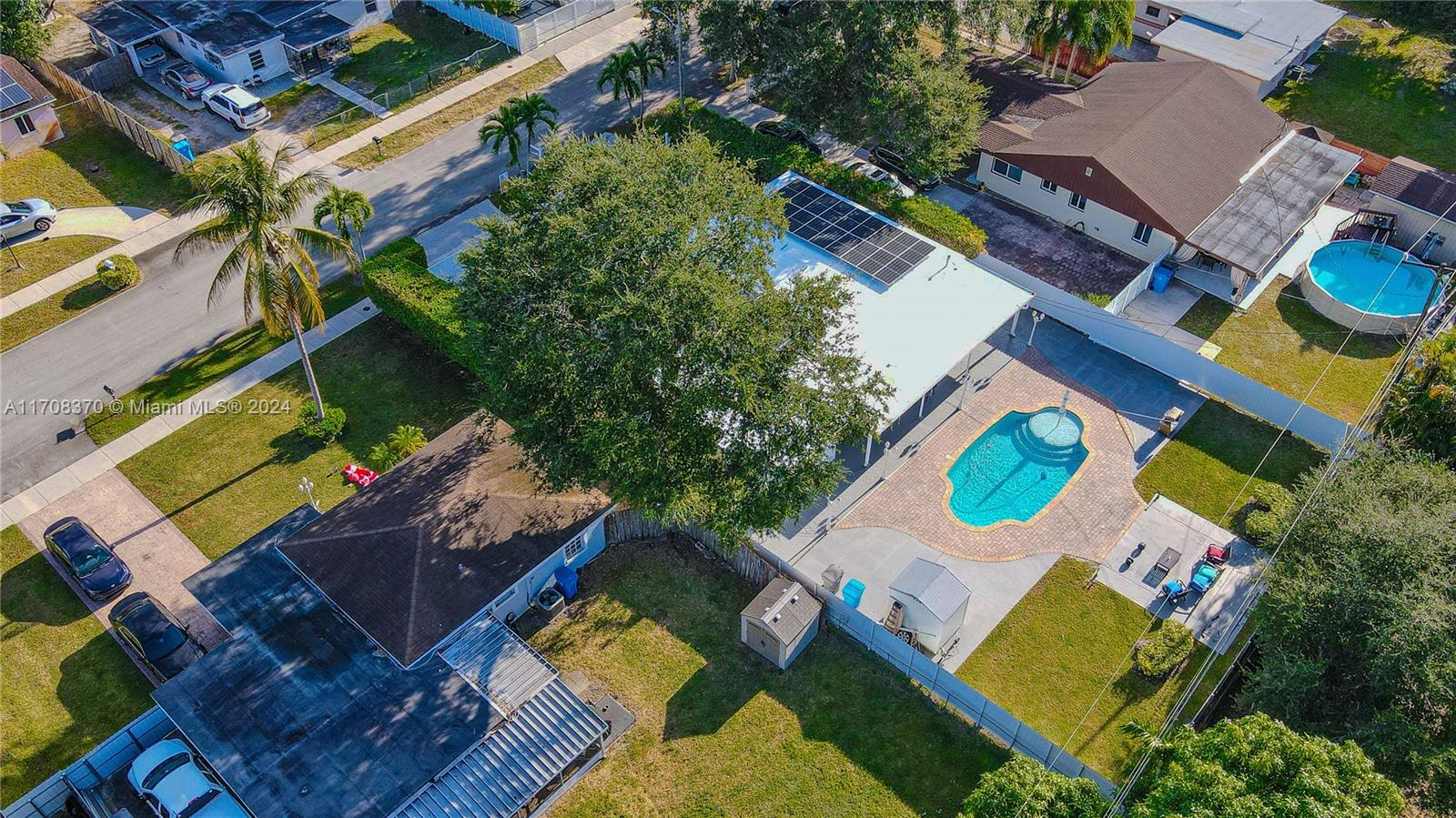 MIAMI GARDENS ESTATES SEC - Residential