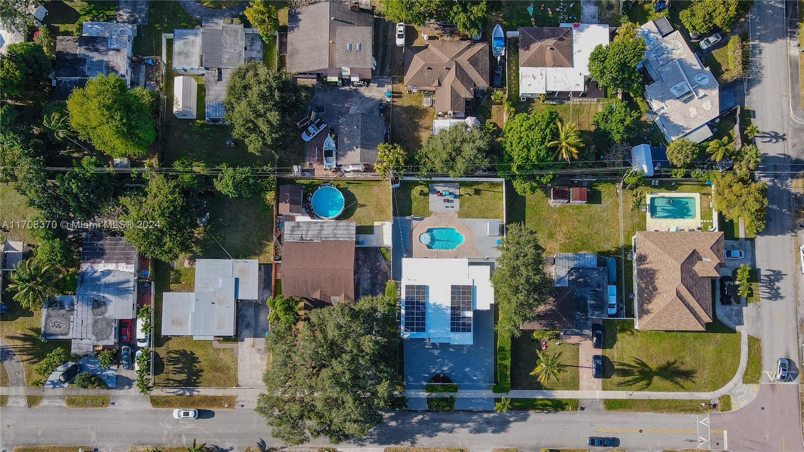 MIAMI GARDENS ESTATES SEC - Residential