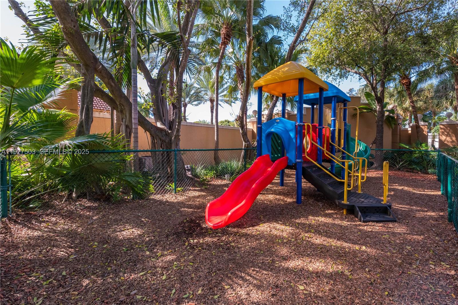 THE YACHT CLUB AT AVENTUR - Residential Lease