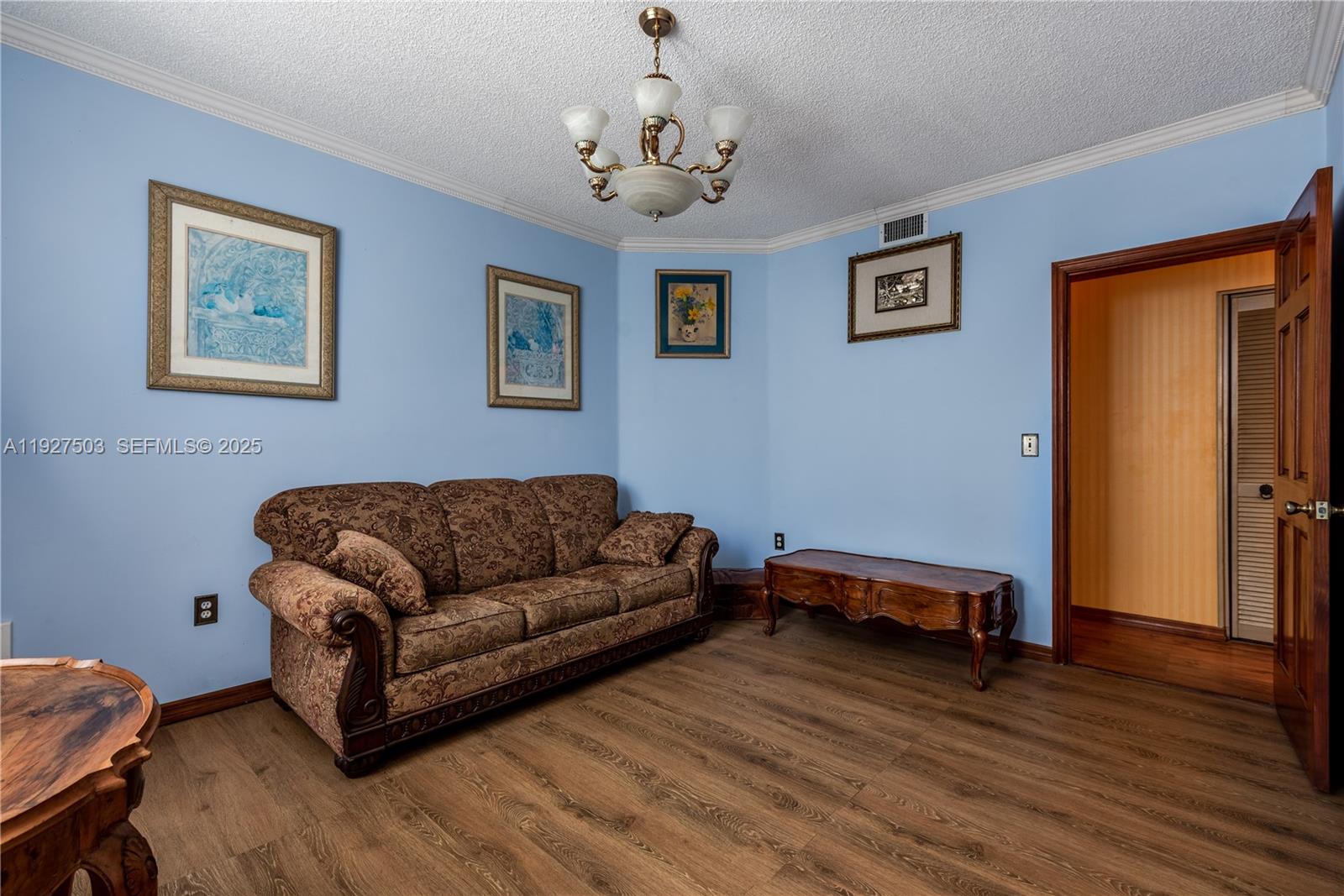 THE YACHT CLUB AT AVENTUR - Residential Lease