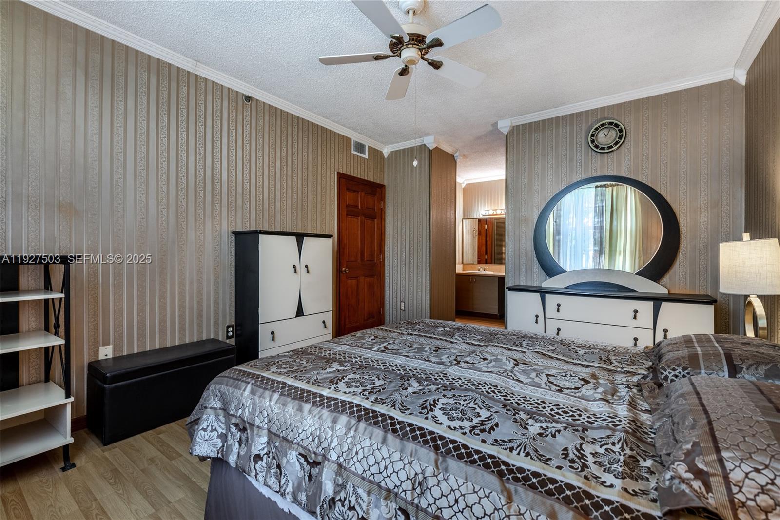 THE YACHT CLUB AT AVENTUR - Residential Lease