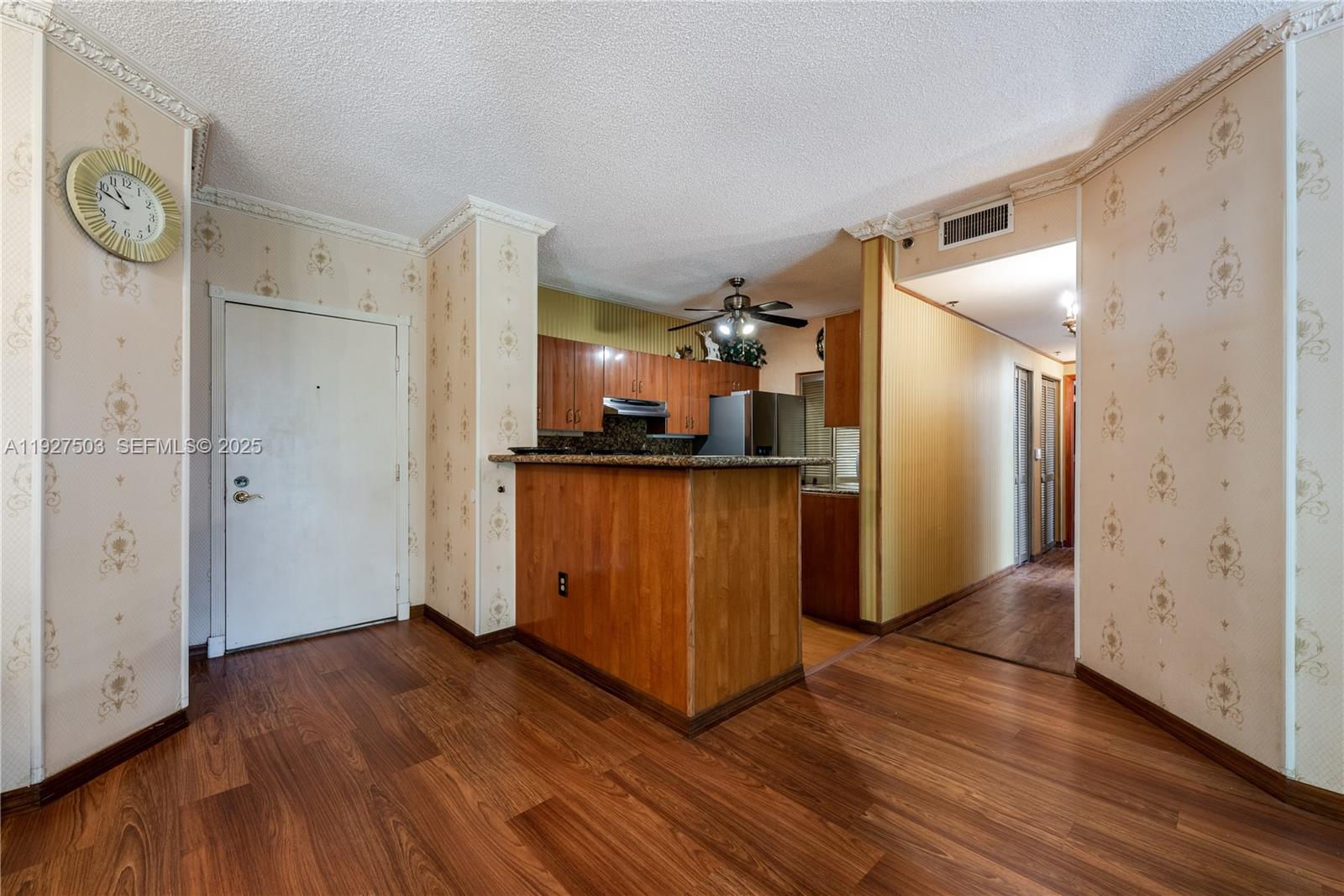 THE YACHT CLUB AT AVENTUR - Residential Lease