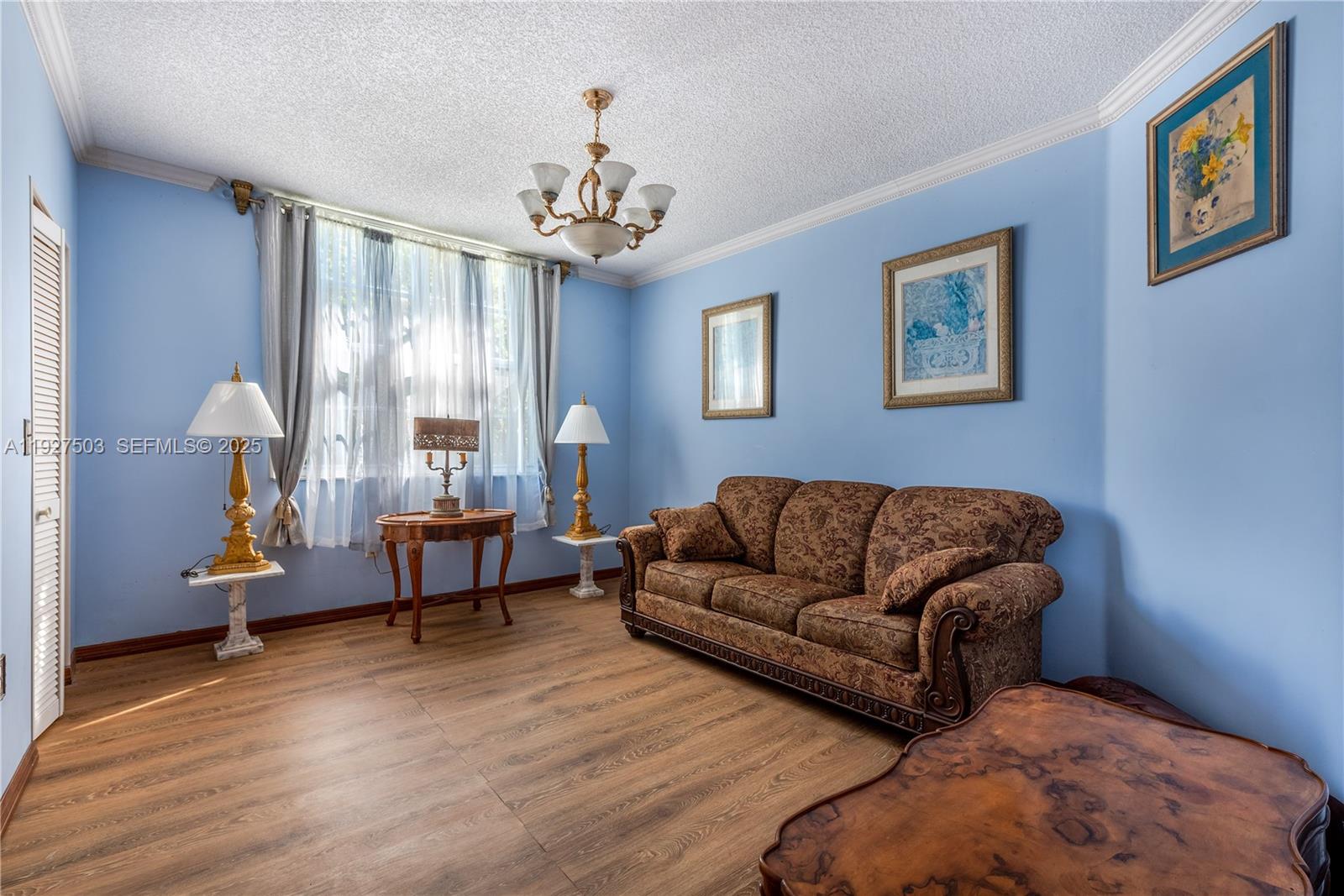 THE YACHT CLUB AT AVENTUR - Residential Lease