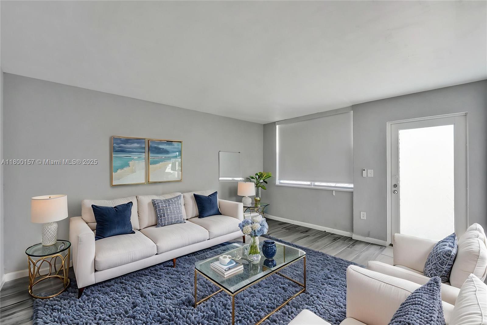 701 Collins Ave 4D