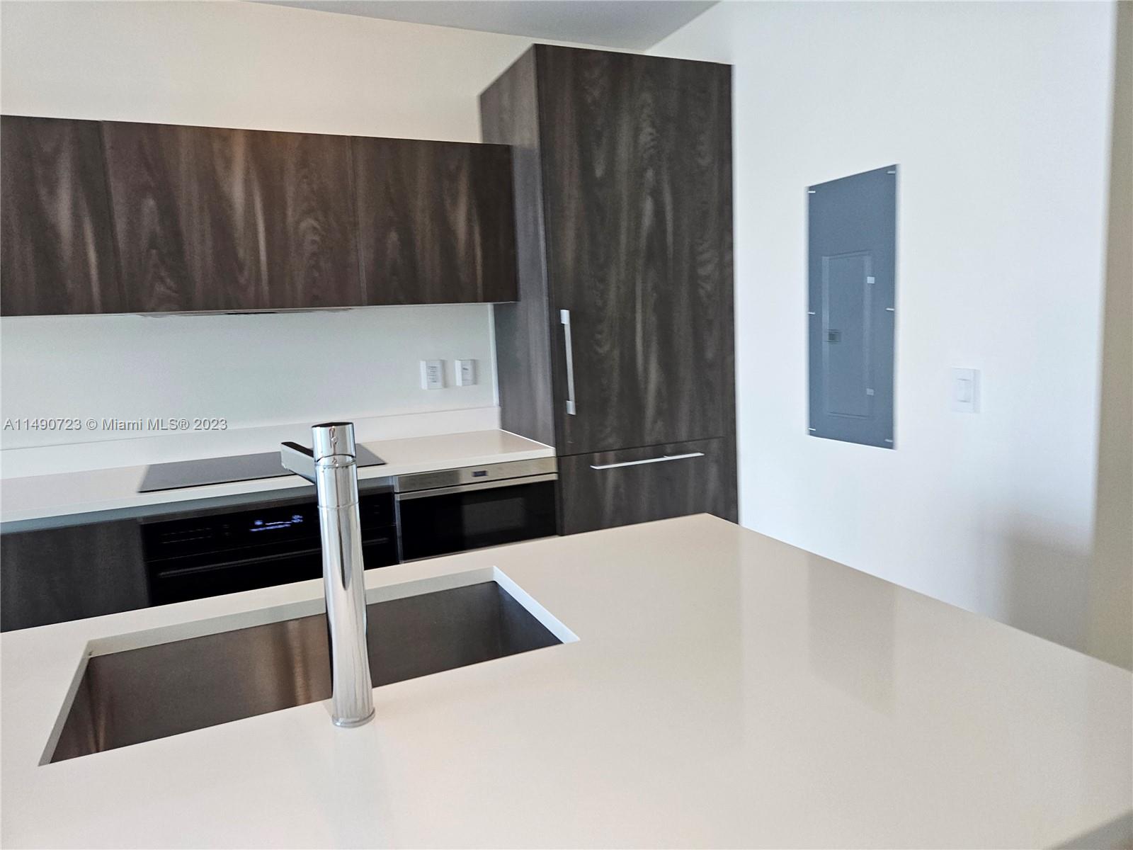 GRAN PARAISO CONDO - Residential Lease
