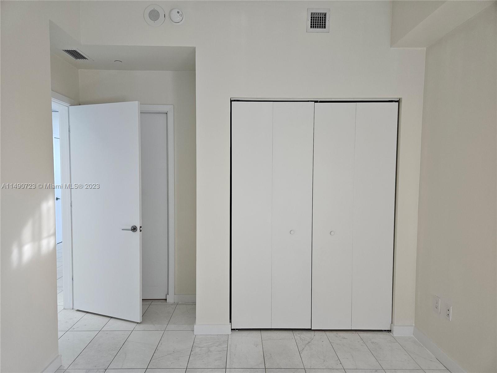 GRAN PARAISO CONDO - Residential Lease