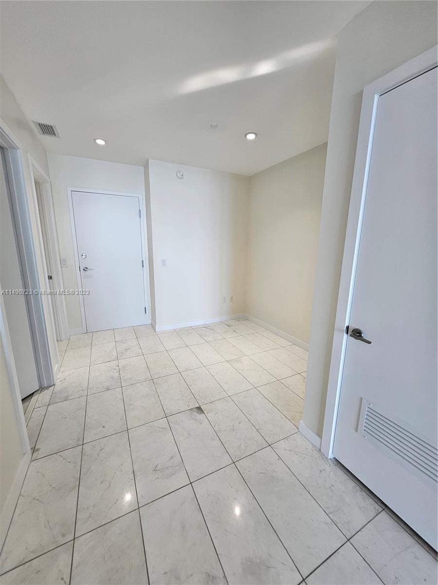 GRAN PARAISO CONDO - Residential Lease