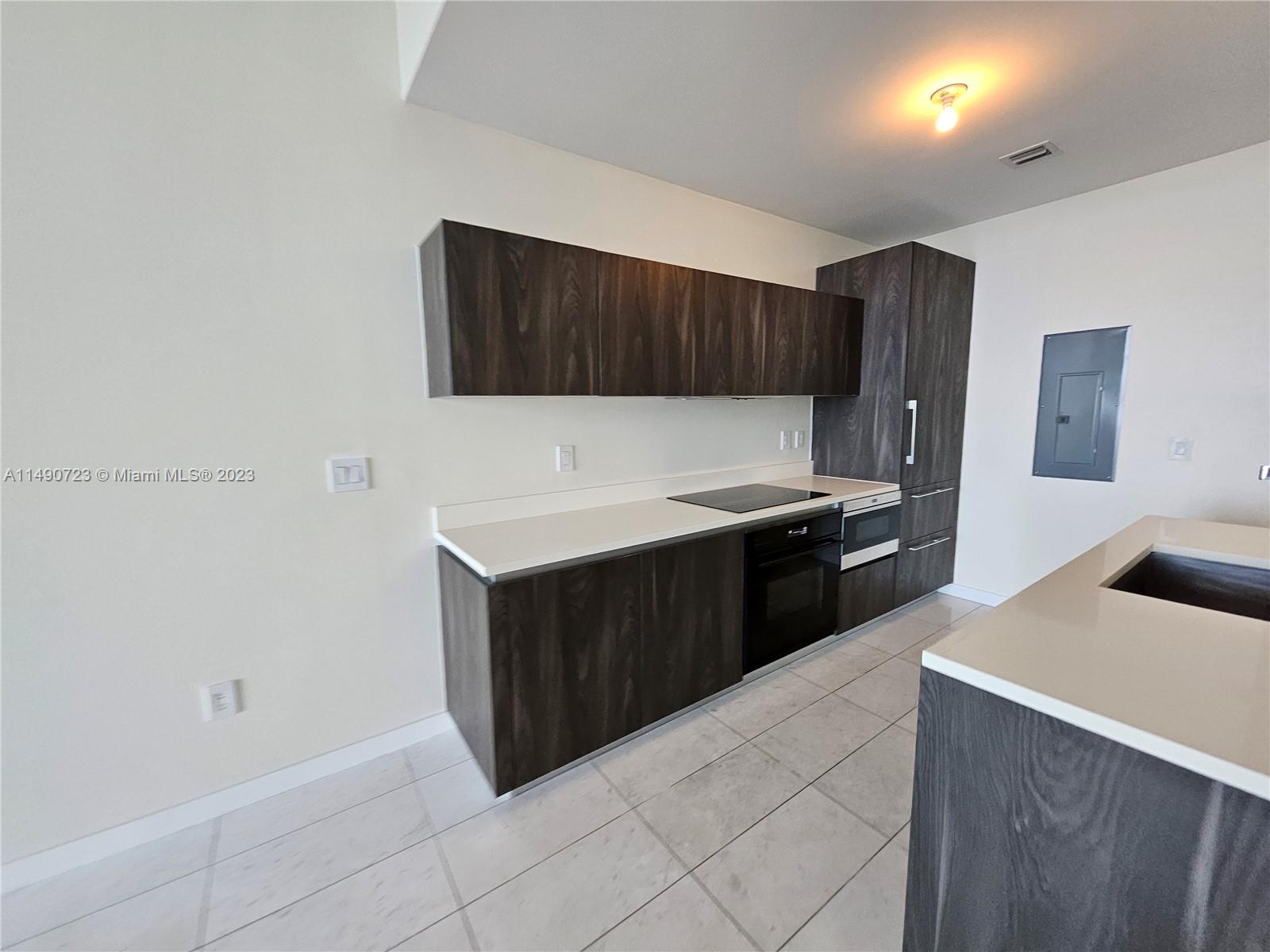 GRAN PARAISO CONDO - Residential Lease