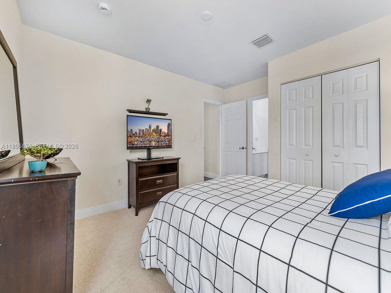 ISLES AT WESTON - Residential