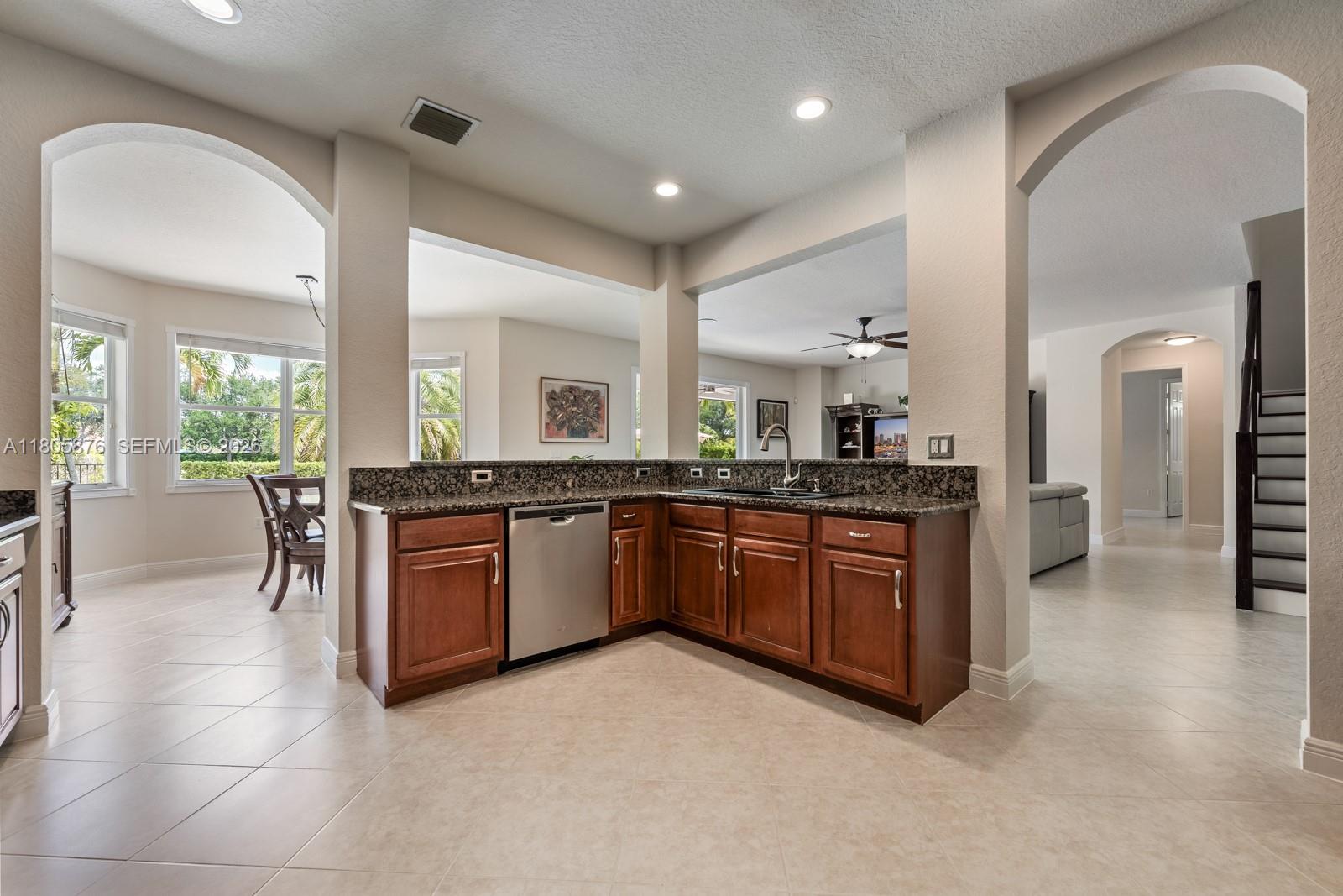 ISLES AT WESTON - Residential